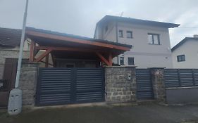 Vu'S Home
